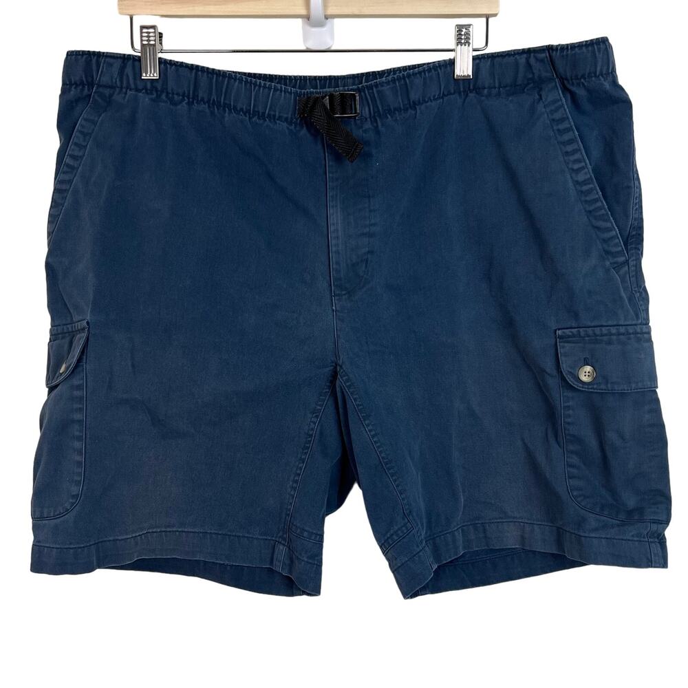 Columbia Men's Large Navy Canvas Cargo Shorts Fishing Outdoors Casual